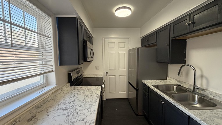 Rental image