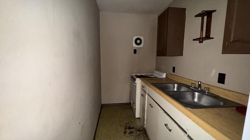 Slideshow image 2