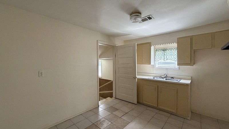 Slideshow image 2