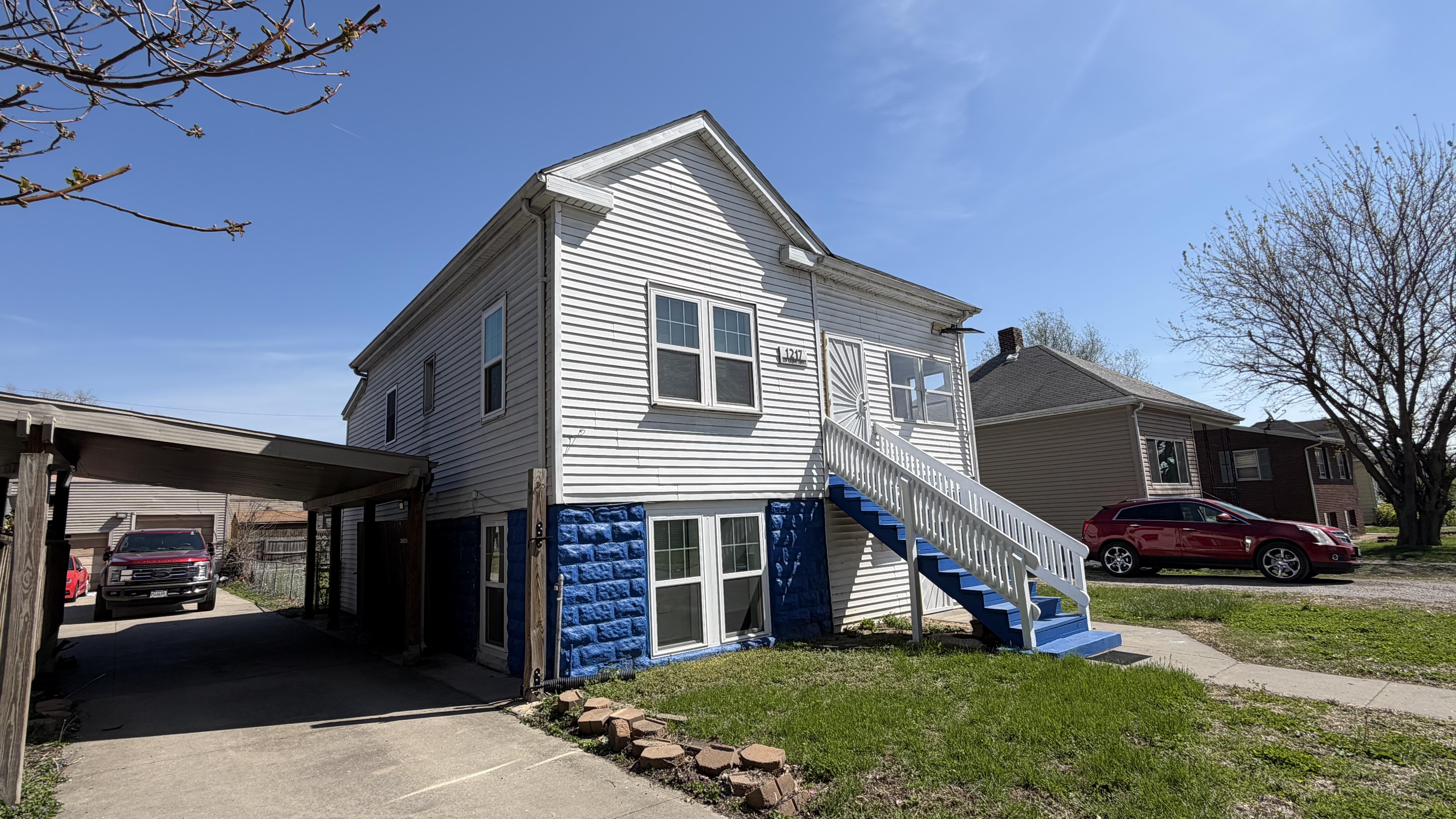 Rental image