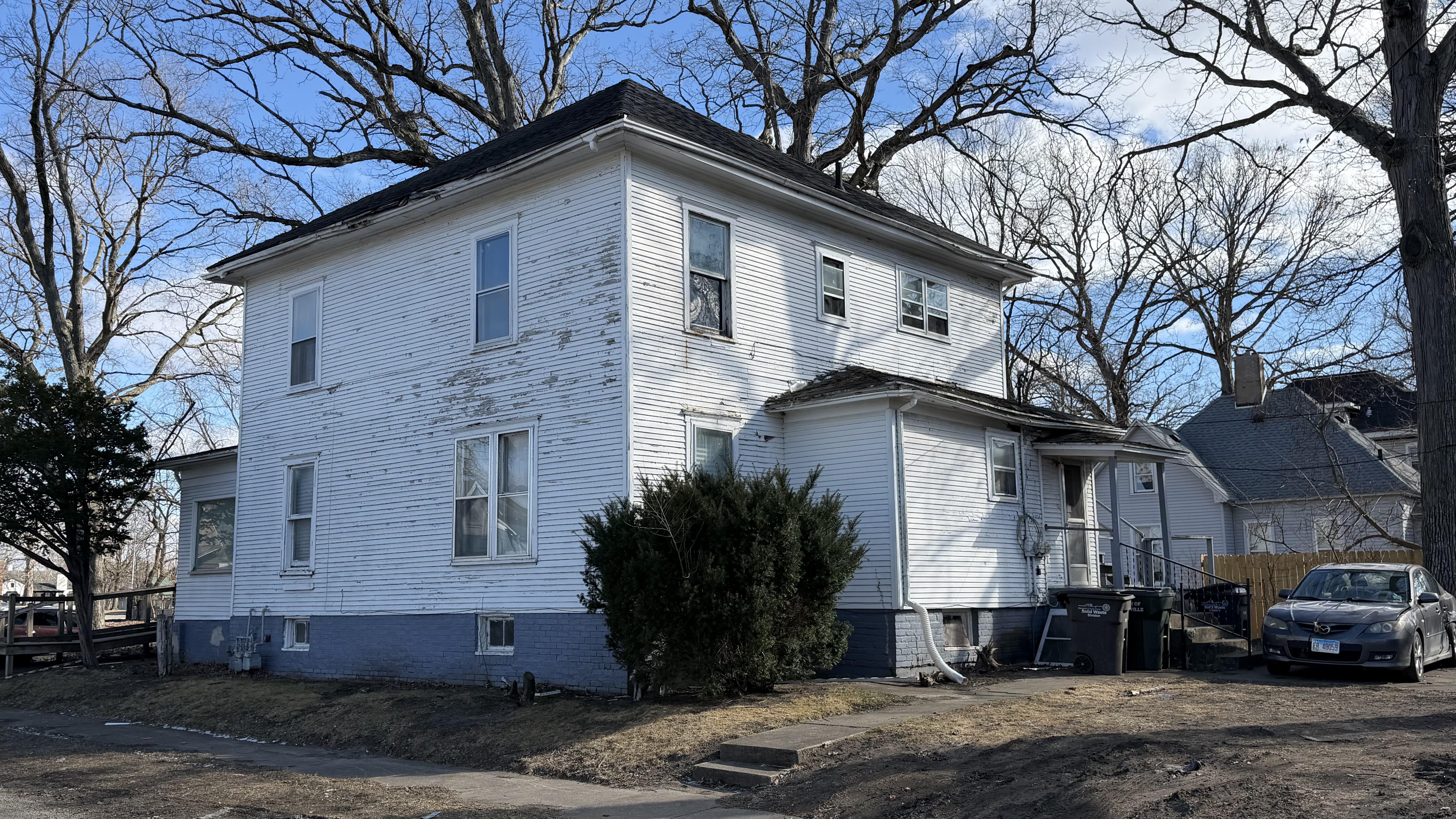 Rental image